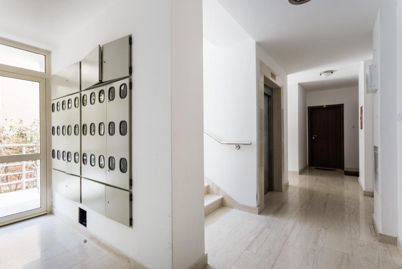 Apartments Lora Cetinjska บุดวา ภายนอก รูปภาพ