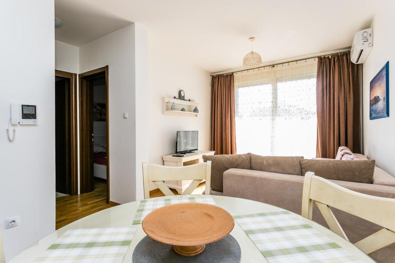 Apartments Lora Cetinjska บุดวา ภายนอก รูปภาพ